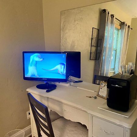 הוליווד Villa Olivia Guest Rooms מראה חיצוני תמונה