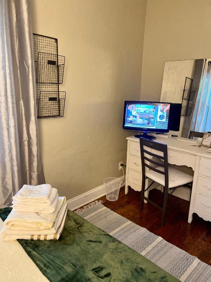 הוליווד Villa Olivia Guest Rooms מראה חיצוני תמונה